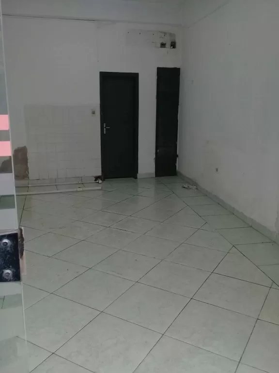 SALON COMERCIAL EN ASUNCION — foto 3