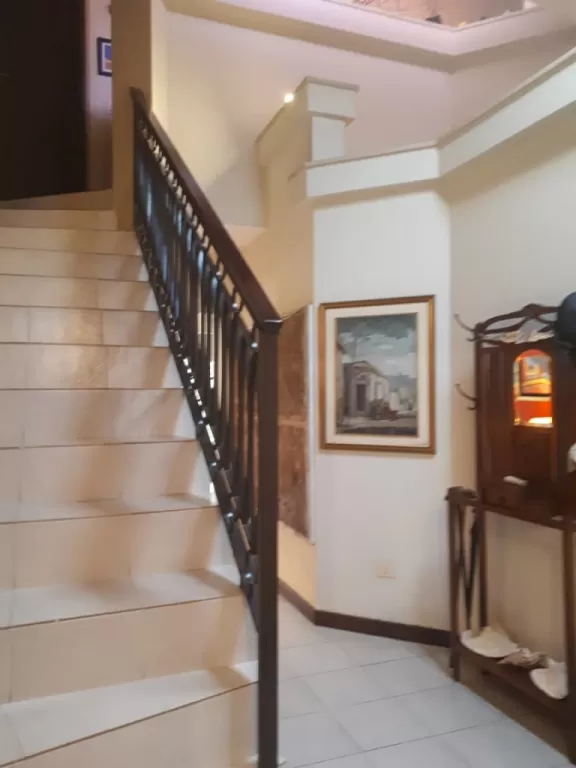 ALQUILO En LAMEJOR ZONA DE Bo Mburucuya amplia Casa Amoblada — foto 2