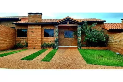 VENDO CASA EN LUQUE barrio cerrado la providencia — foto 2
