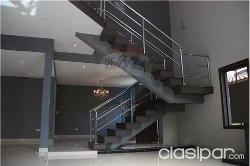 VENDO CASA EN LUQUE a minutos de Shopping del Sol — foto 3