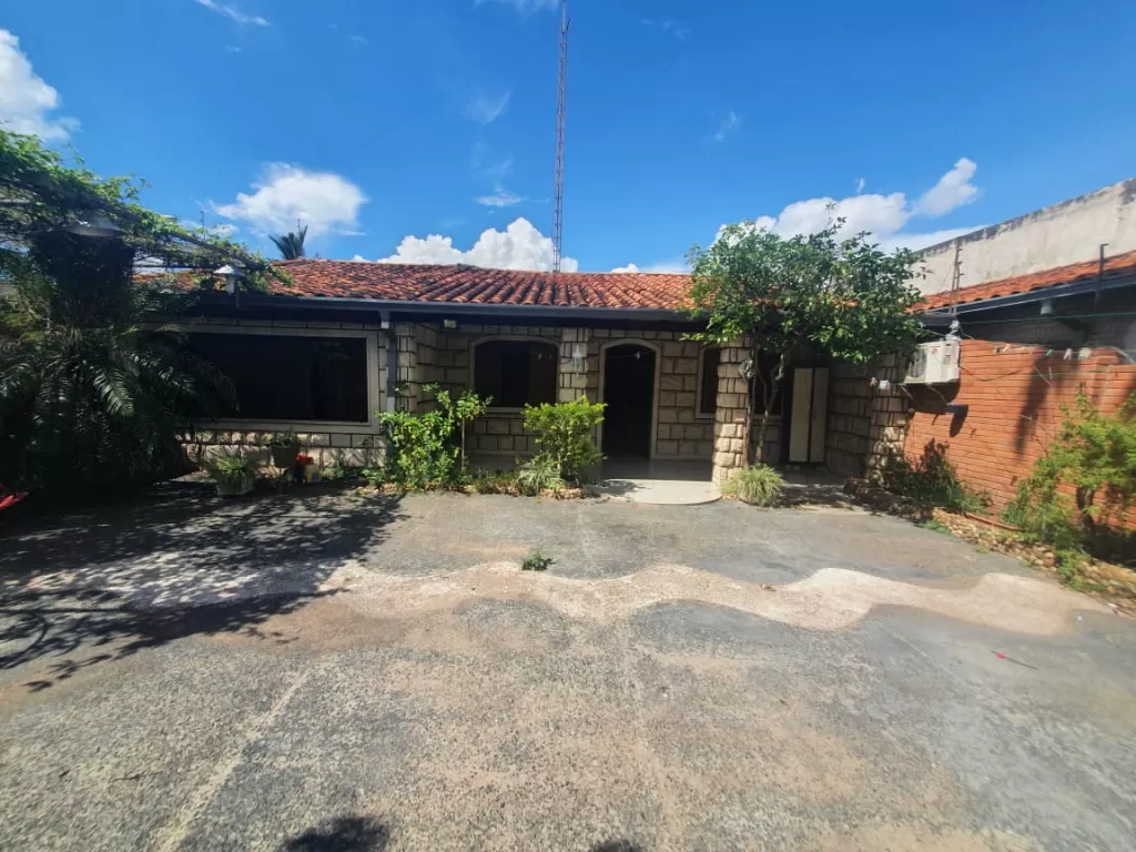 Casa en Mariano Roque Alonso — foto 2