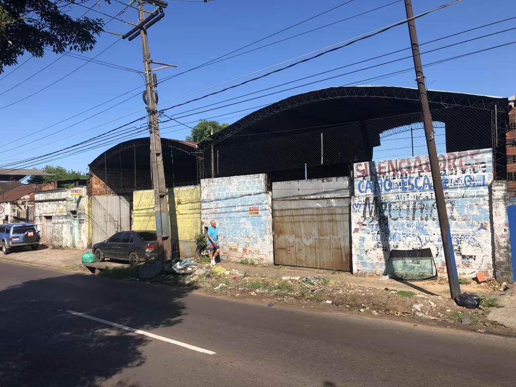 Vendo Terreno en Asuncion Sobre Avda. Defensores del Chaco Zona Mercado de Abasto — foto 2
