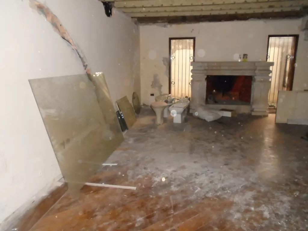 En venta casa en refracción zona Mcal López y Bernardino Caballero — foto 2