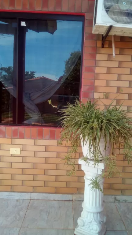 HERMOSA CASA EN ÑEMBY — foto 2