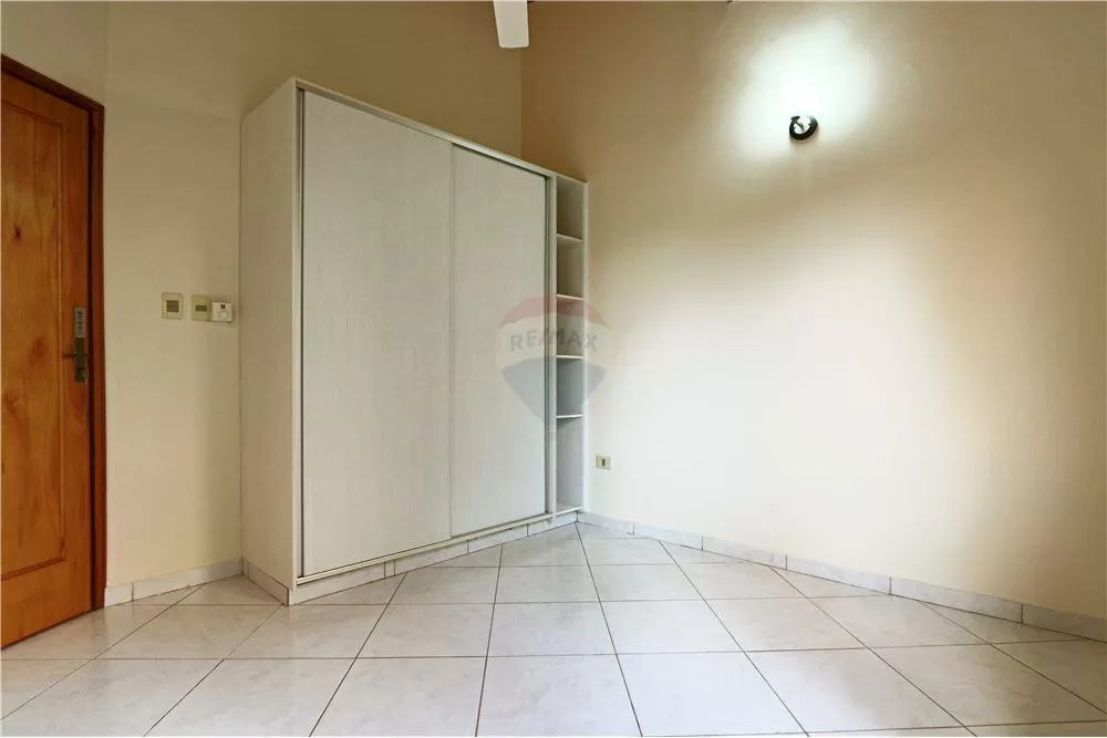 EN VENTA DUPLEX - ASUNCIÓN BARRIO OBRERO — foto 2