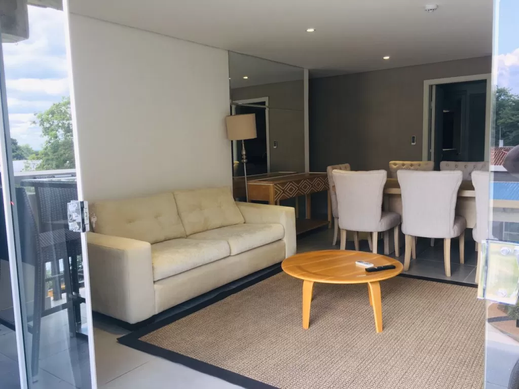 COND. BALKONIA: LUJO TOTAL!! 3 DORMITORIOS, JARDÍN, PISCINA, SEGURIDAD 24HS — foto 3