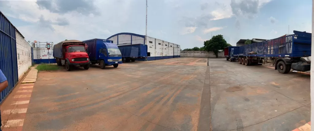 AMPLIO DEPÓSITO CON MODERNAS OFICINAS — foto 3