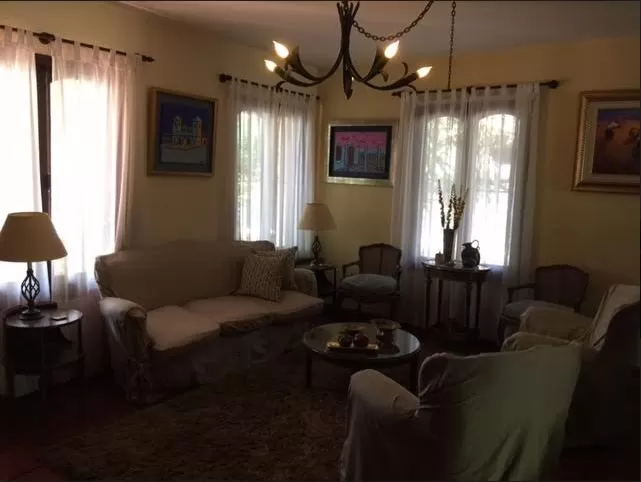 VENDO RESIDENCIA ZONA LOS MANGALES, CARMELITAS, MBURUCUYA — foto 3
