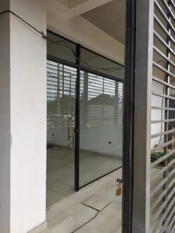 ALQUILO HERMOSO DEPARTAMENTO A ESTRENAR - UBICACION ESTRATEGICA — foto 3