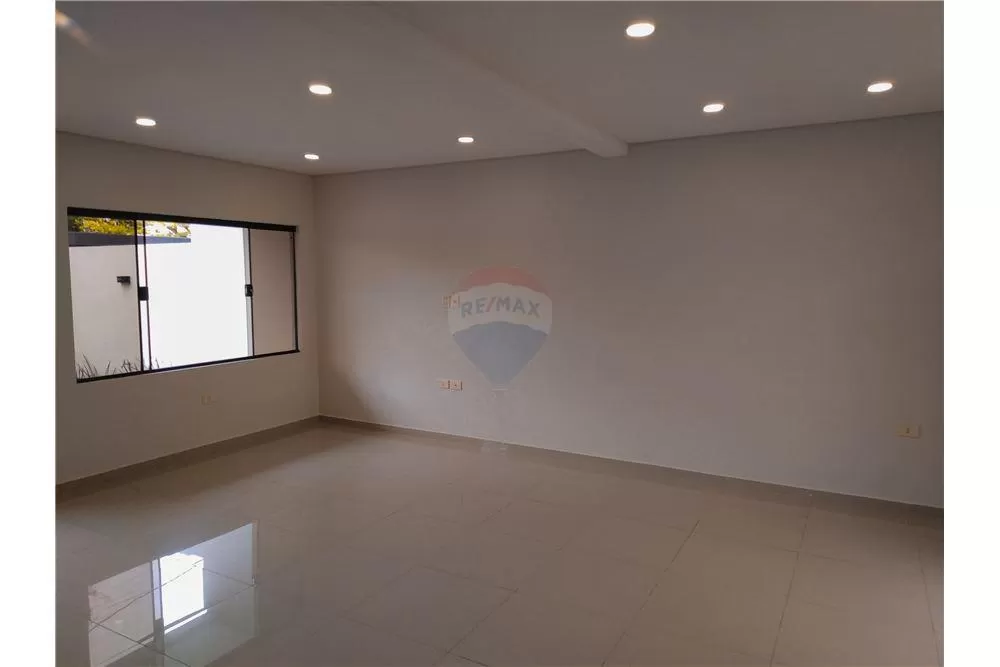 DUPLEX MINIMALISTA A ESTRENAR EN EL CENTRO DE ASU — foto 2