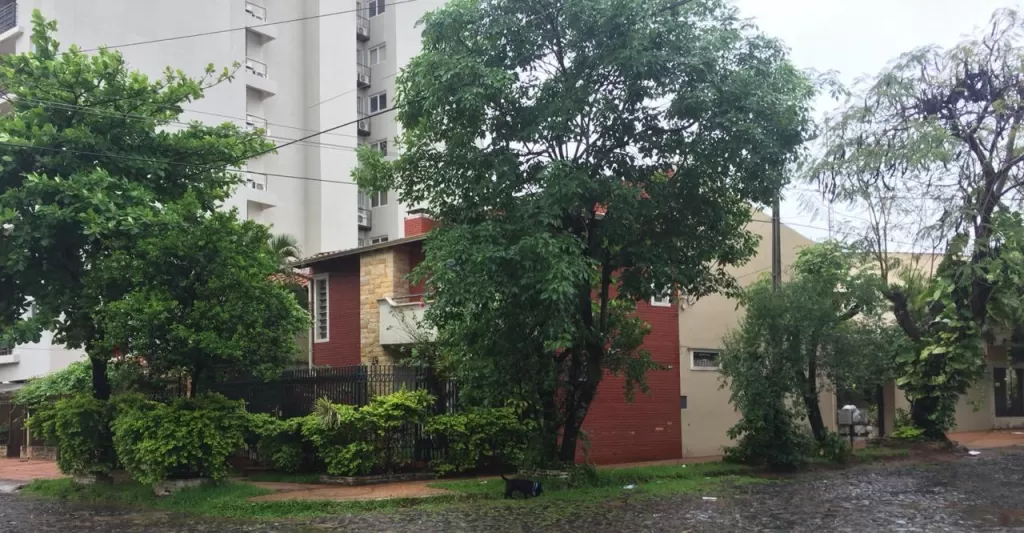 Casa de 5 dormitorios en Barrio San Vicente — foto 2