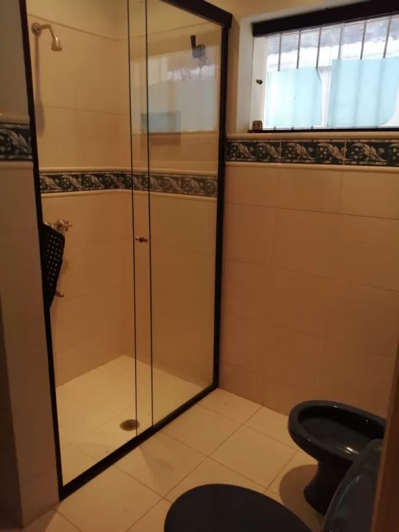 Se alquila casa casa para oficina zona España y Brasilia — foto 3