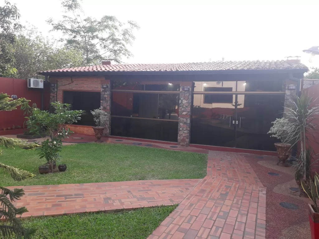 Vendo casa,zona Itaugua centro. — foto 2
