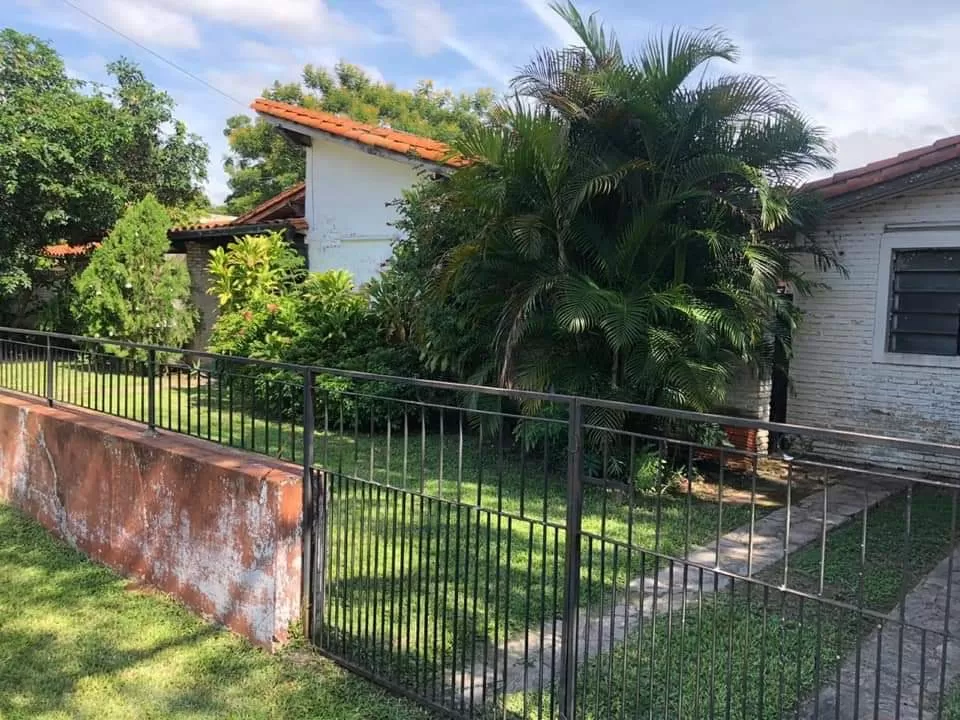 Vendo Casa en Barrio Cerrado Grupo Habitacional Aeropuerto — foto 2