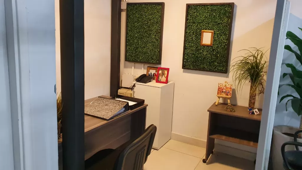 Salon de Oficinas — foto 2