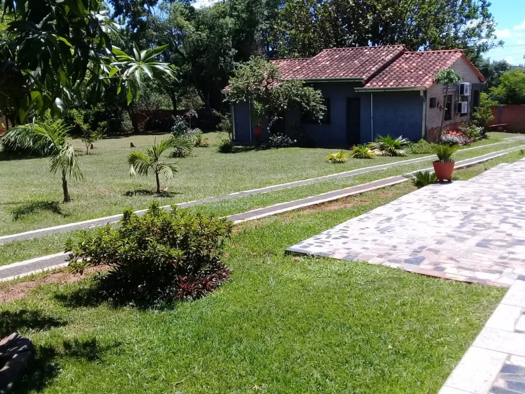 vendo casa quinta en paraguari sobre ramal que une paraguari con piribebuy — foto 2