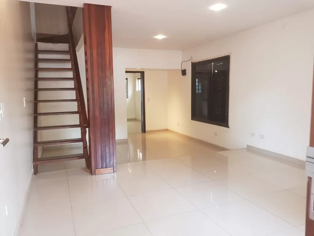 DUPLEX CONDOMINIO BARRIO HERRERA.EXCELENTE UBICACION!! — foto 2