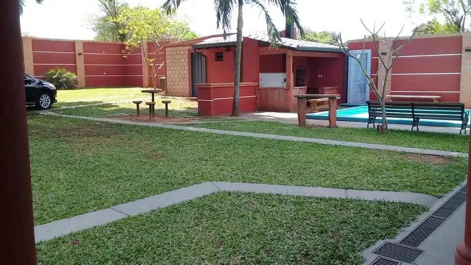 VENDO HERMOSA CASA QUINTA EN REDUCTO - SAN LORENZO. M6038. — foto 2