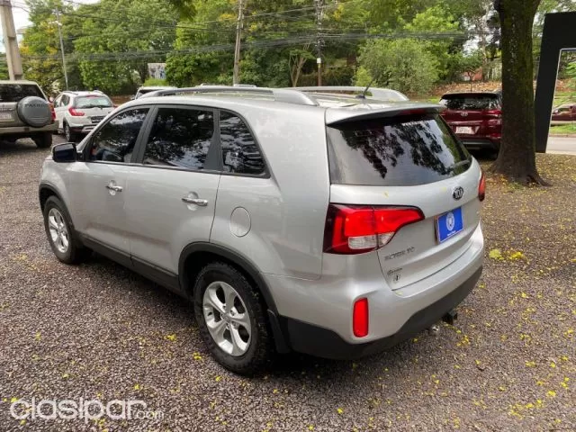 Kia Sorento 2010 — foto 5