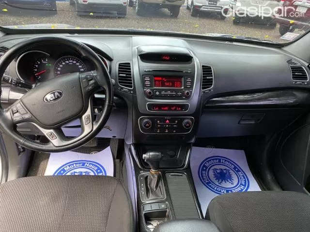 Kia Sorento 2010 — foto 6