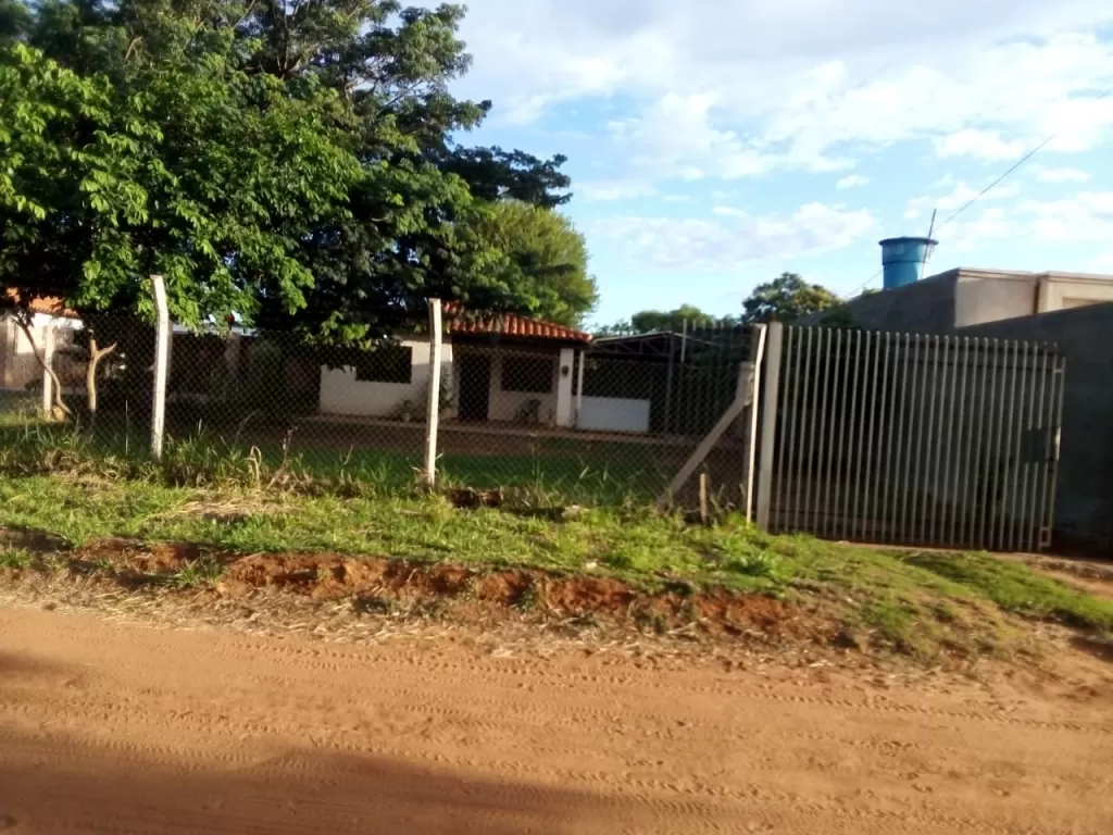 casa de 3 dormitorios en luque — foto 2