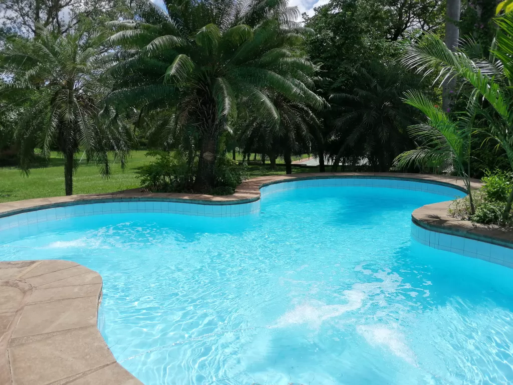 CASA QUINTA EN LUQUE — foto 2