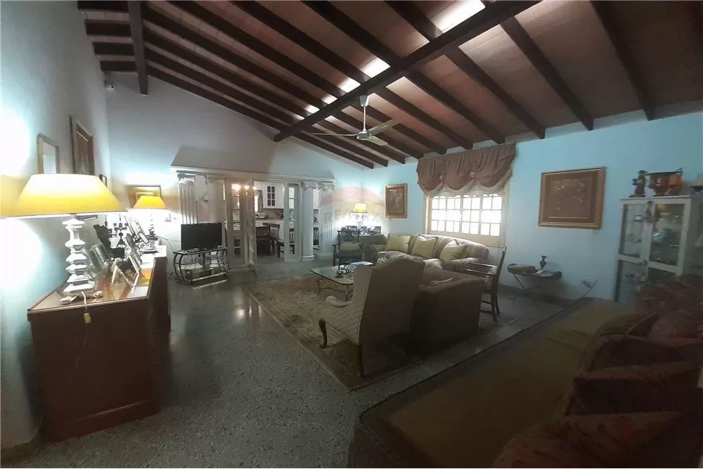 VENDO HERMOSA QUINTA EN ÑEMBY - 2.912 M2 — foto 3