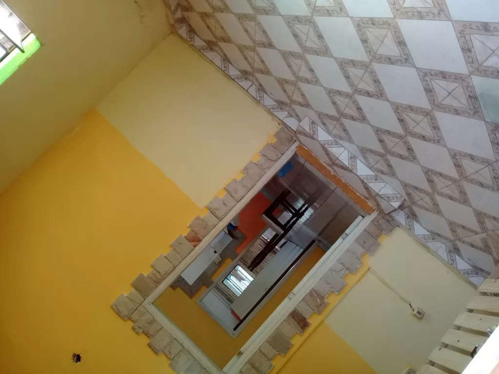Alquilo casa en Aregua — foto 3