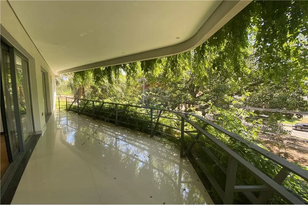 Lujoso departamento a la venta — foto 3