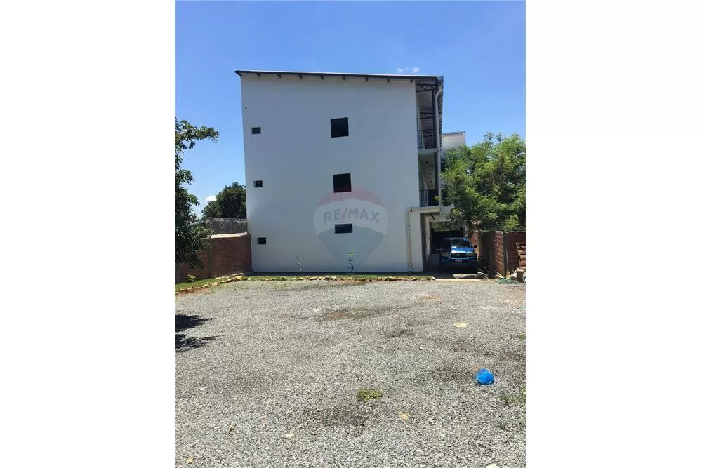 VENDO EDIFICIO CON RENTABILIDAD DE 7% INCLUIDO!!! — foto 3