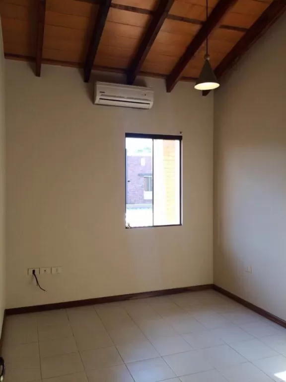 ALQUILO DUPLEX ZONA MADAME LYNCH — foto 3