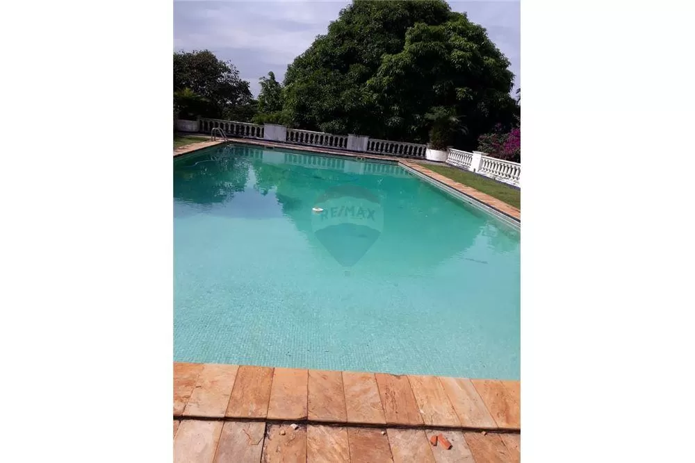 Imponente Residencia a orillas del Rio Paraná — foto 3
