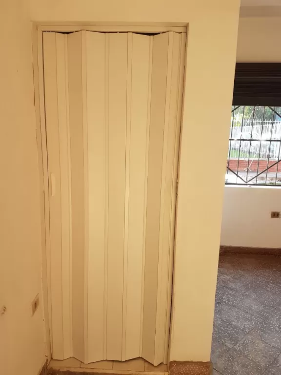 Alquilo salón de 36m2 — foto 2