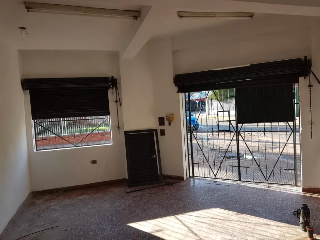Alquilo salón de 36m2 — foto 3