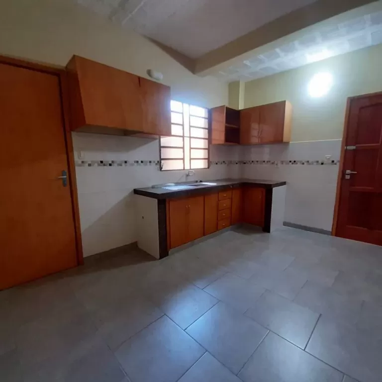 VENDO CONTADO O FINANCIANCION PROPIA Duplex CALLEI SAN LORENZO — foto 3