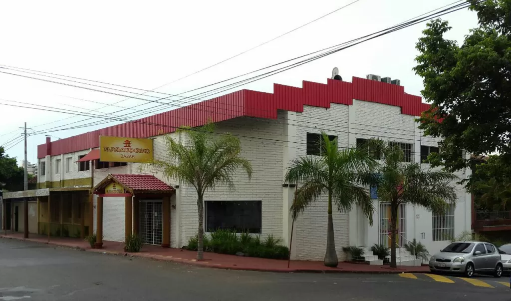 ALQUILO SALON COMERCIAL CENTRO DE ASUNCIÓN. — foto 3