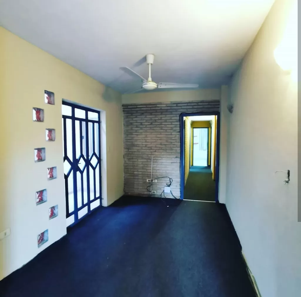 ALQUILO HERMOSO DEPARTAMENTO EN EL CENTRO — foto 3