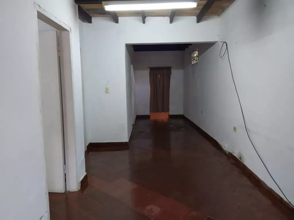 Alquilo Dpto. En Barrio Obrero — foto 3