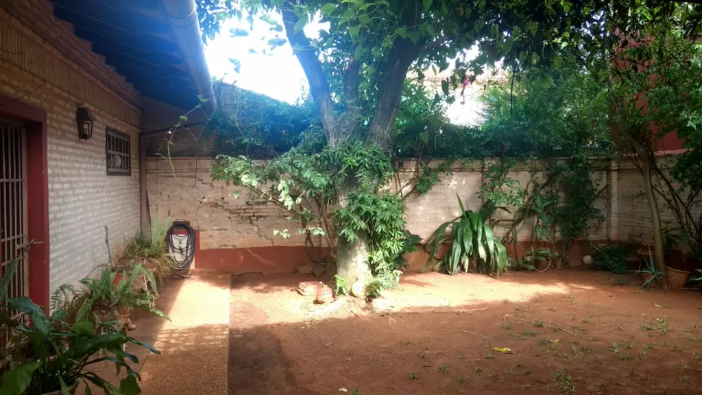 Casa en Venta - Barrio Mburucuya — foto 2