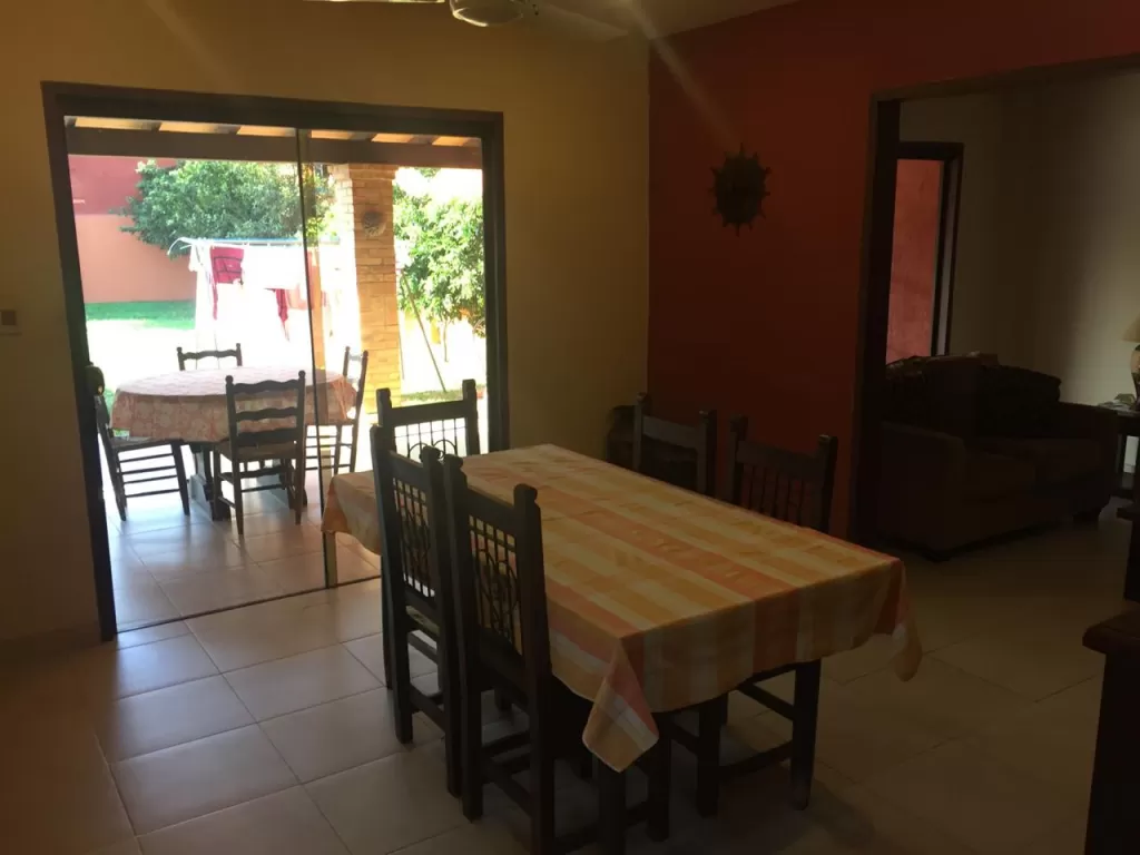 Vendo hermosa Casa en Barrio kennedy Lambare — foto 2