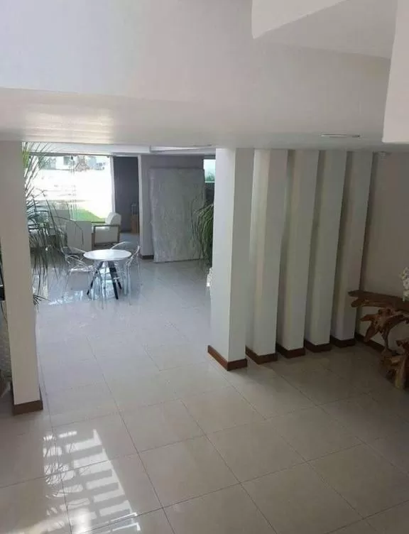 Se alquila residencia minimalista zona Club Centenario — foto 2