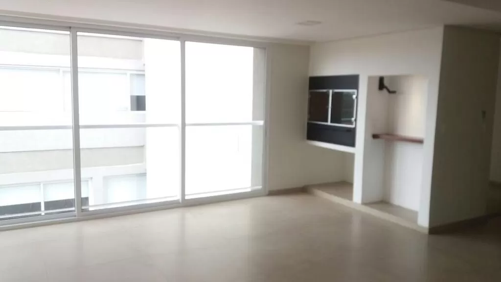 En venta departamento de 3 habitaciones, zona Primer presidente — foto 2
