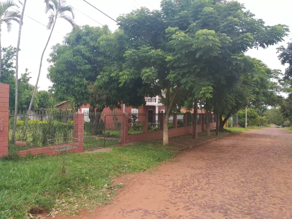 VENDO HERMOSA CASA ZONA DE ÑEMBY — foto 3