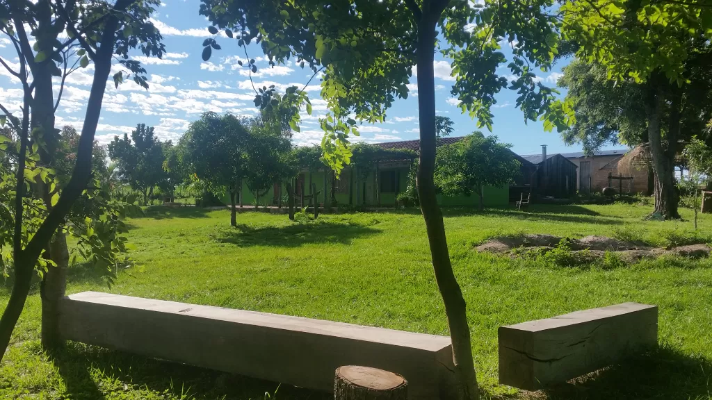Vendo estancia con arroyo de 184 Hectareas. — foto 2