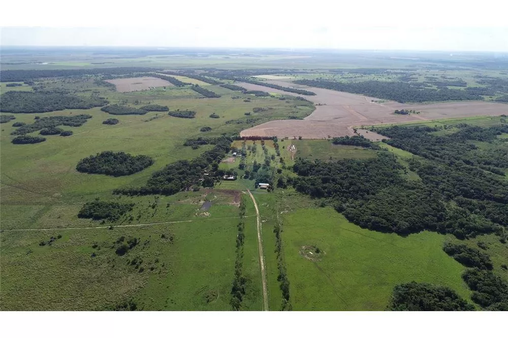 IMPERDIBLE - HERMOSO CAMPO AGRO GANADERO 765HA. 1,530,000 USD — foto 2