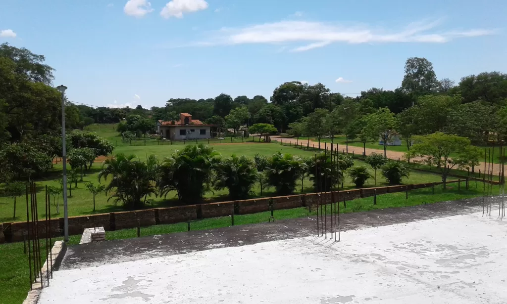 VENDO TERRENO EN LUQUE - YKA´A. — foto 3