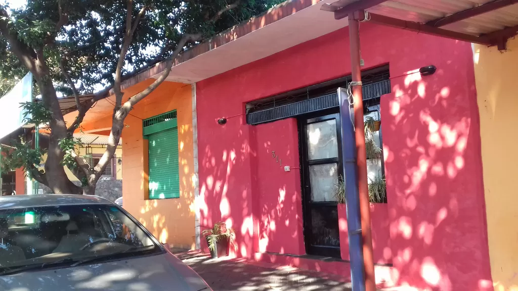 VENDO EN ASUNCIÓN BARRIO OBRERO - UNA PROPIEDAD EN ESQUINA ESPECIAL PARA EDIFICIO — foto 3