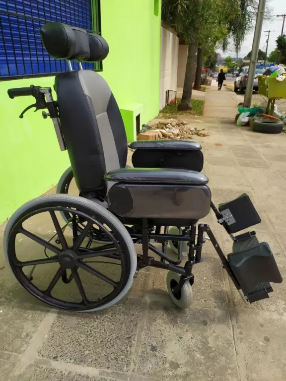 OFERTA!!Vendo silla de ruedas semi nueva — foto 2