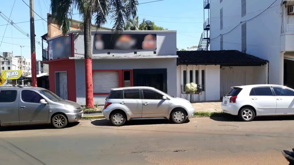 VENDO PROPIEDAD EN ESQUINA, EN ENCARNACION. M6054. — foto 2