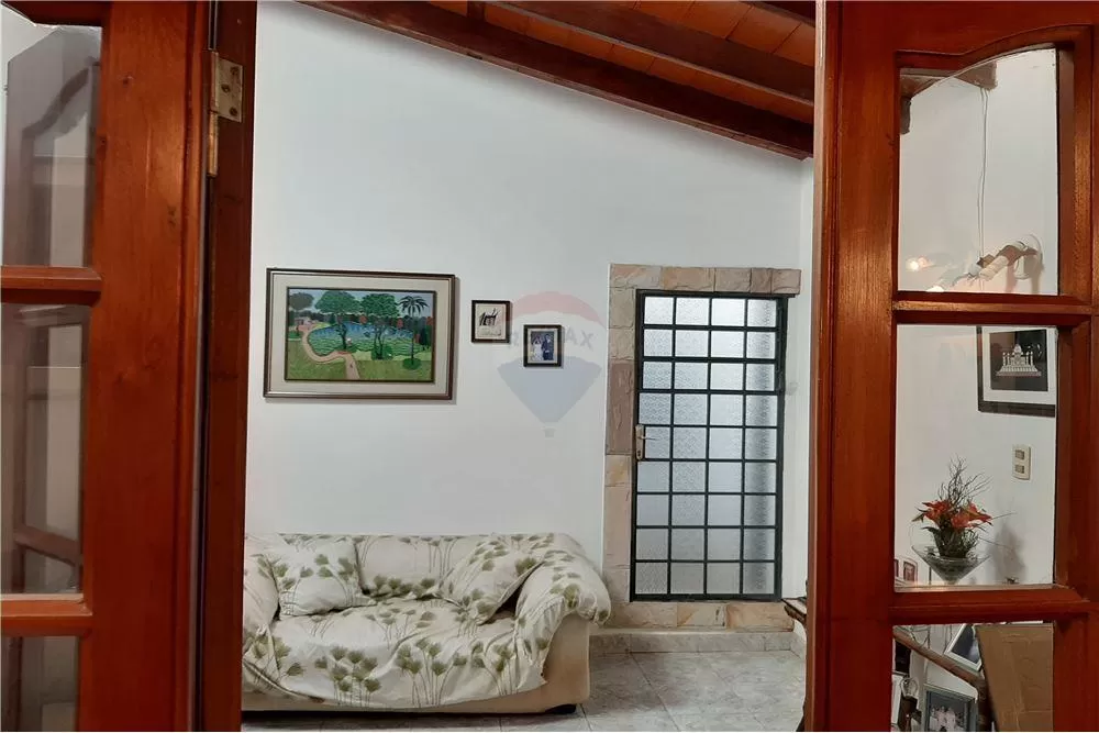 HERMOSA RESIDENCIA ZONA QUINTA SAN JOSÉ 260,000 USD — foto 2